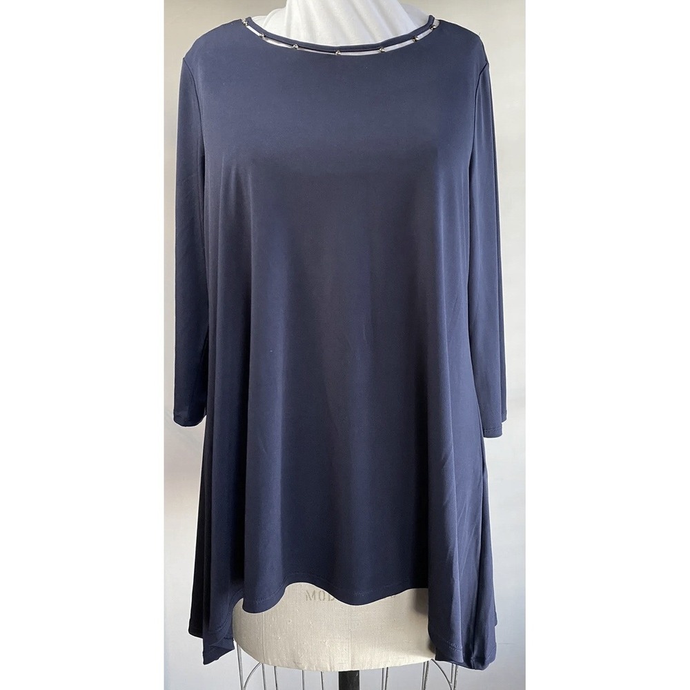 Chicos tunic  womens Chicos  Sz 1 US Sz Med 3/4 sleeve navy‎ w/ gold tone beads